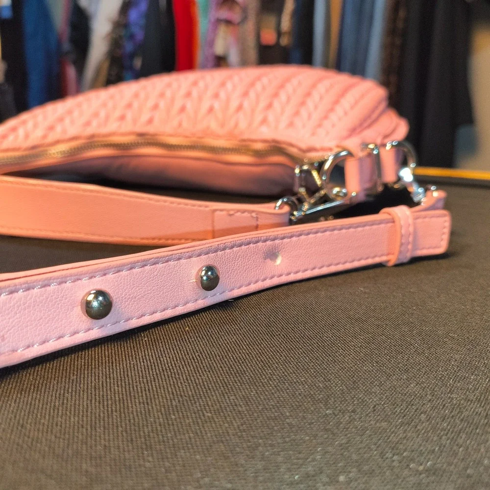 I*N*C Kolleene Hobo Shoulder-bag, Crossbody Zip-expandable, 12 x 11 x 3‎